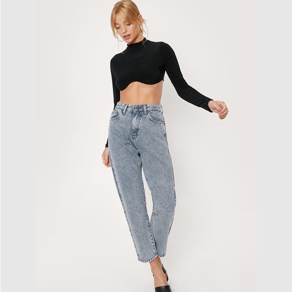 Nasty Gal Organic size 8 high rise Mom acid wash Jeans